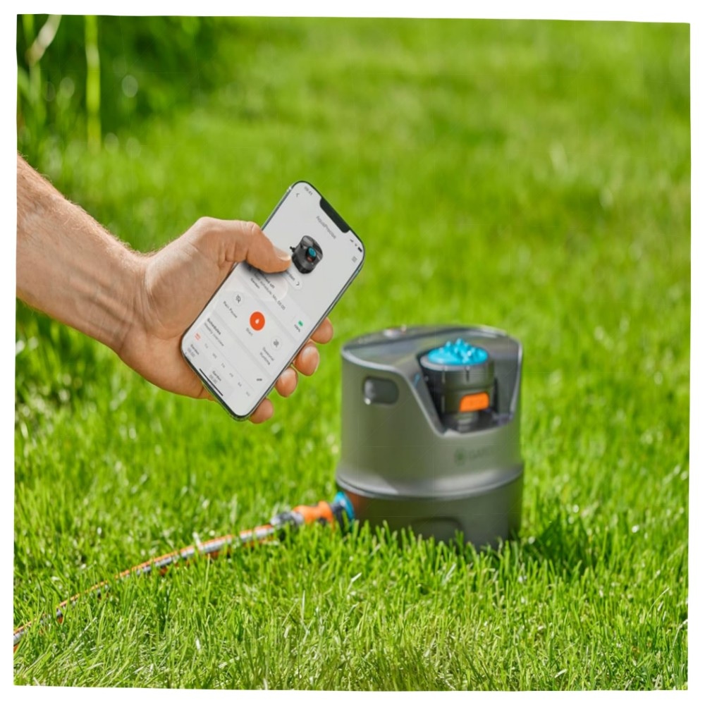 Gardena AquaPrecise Solarbetriebenes Bewässerungssystem für Rasen bis 320 m² – Bluetooth, Konturregner & FlowBalance für gleichmäßige Bewässerung
