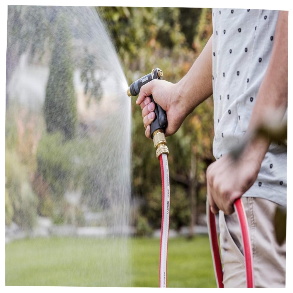 REHAU Gartenspritze Premium – robuste Metall-/Messing-Brause, verstellbarer Strahl & Feststellfunktion für Profi- und Hobbygärten