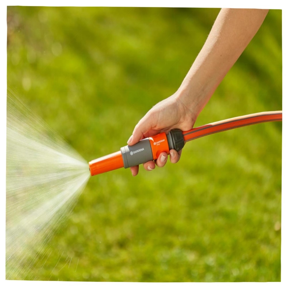 GARDENA Basic Spritzpistole – kompakte Garten-Düse mit stufenlosem Strahl & ON/OFF-Wasserstopp, robustes Kunststoffdesign für Blumen, Terrasse & Reinigung