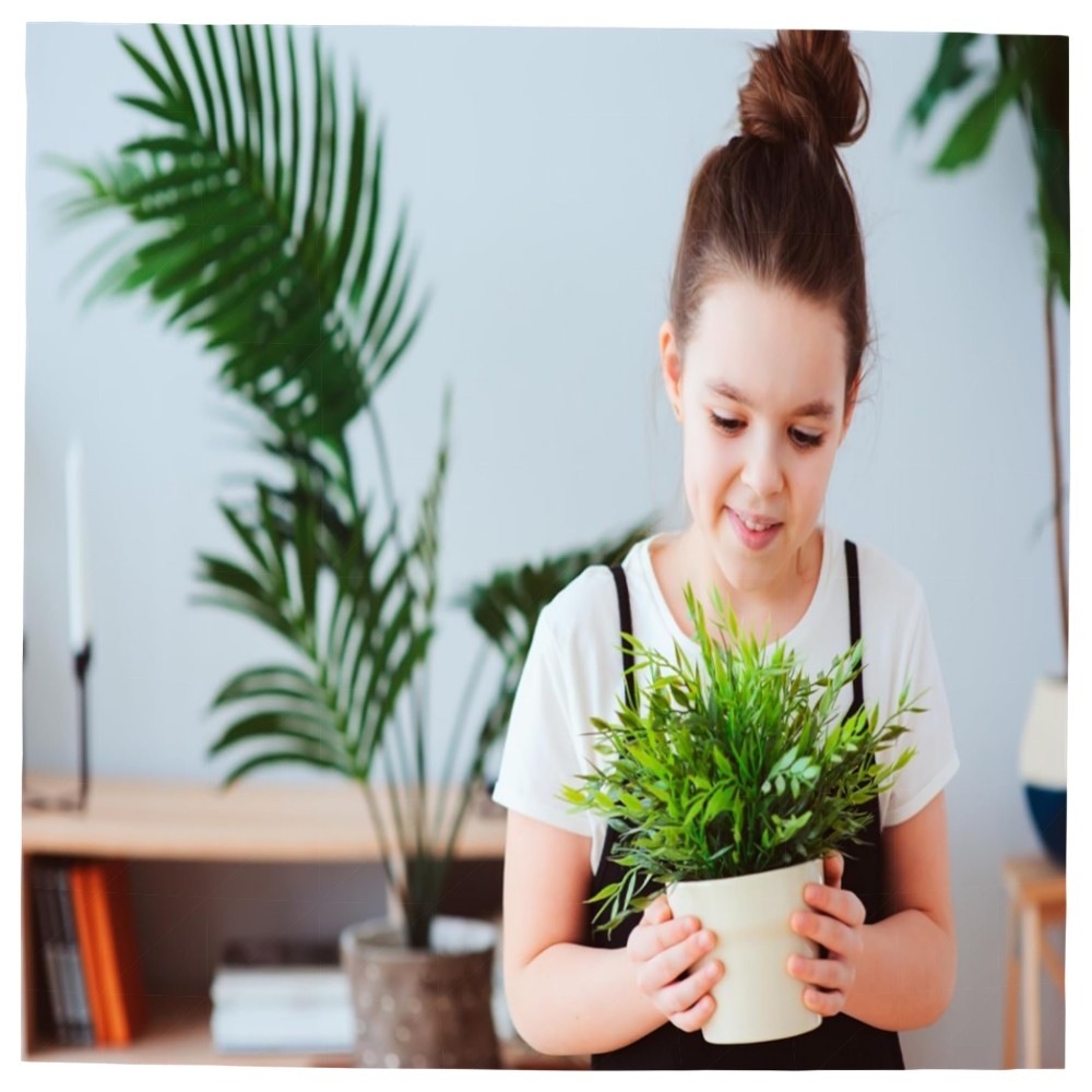 Gießkanne 2L Pink – leichte Kunststoff-Gießkanne für Garten & Zimmerpflanzen, ergonomisch & bruchsicher