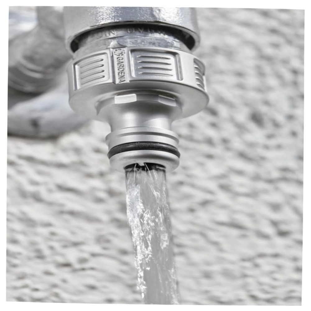 Gardena Premium Hahnverbinder 21 mm (G 1/2) – hochwertiger Metall-Adapter, spritzfrei & frostsicher, schneller Gardena Klickanschluss