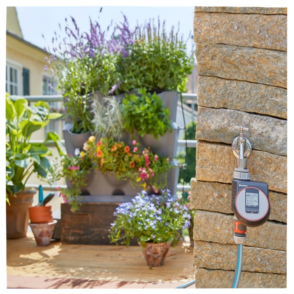 Gardena NatureUp! Basis Set Vertikal – wetterbeständige Pflanzenwand für Balkon & Terrasse, erweiterbares Stecksystem für 9 Pflanzen (13150-20)